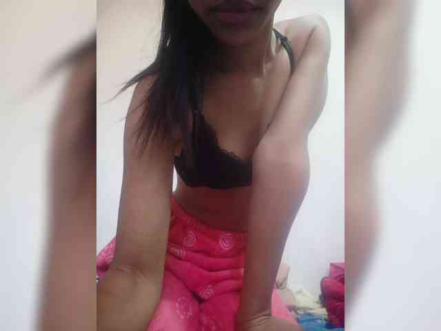 Tinah69 webcam