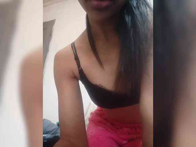 Tinah69 webcam