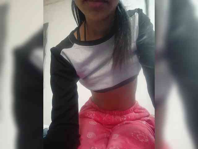 Tinah69 webcam