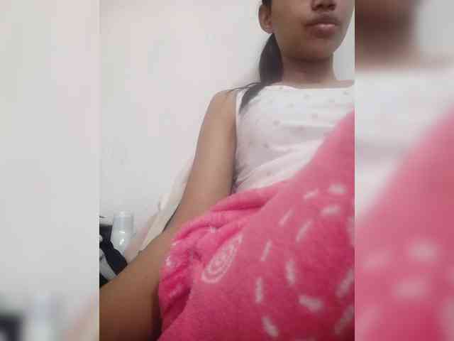 Tinah69 webcam