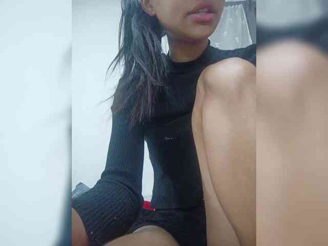 Tinah69 webcam