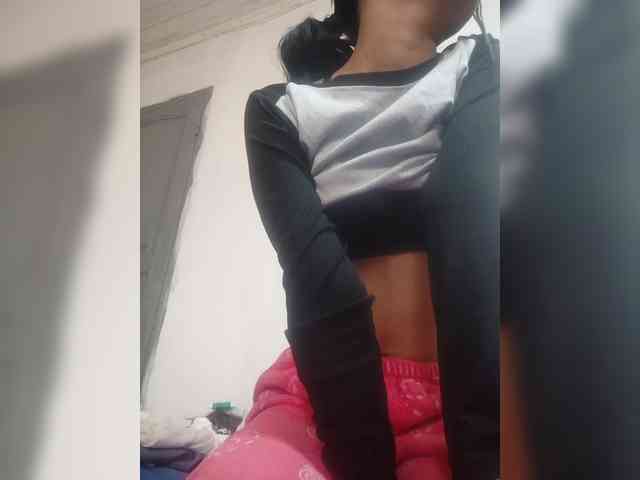 Tinah69 webcam
