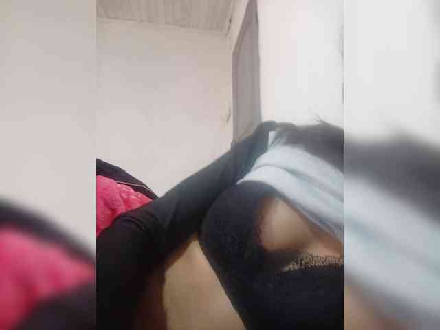 Tinah69 webcam