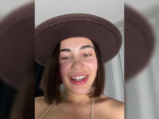 go to chat with Talilia