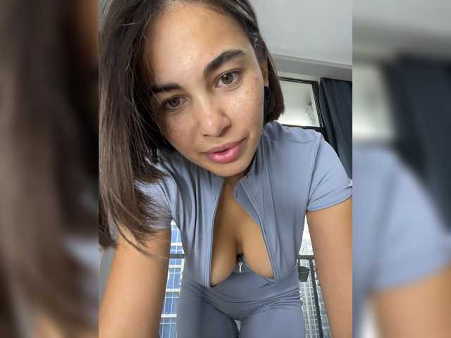 Talilia live cam