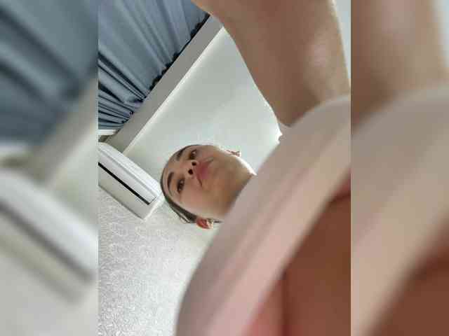 wlcm2talilia webcam