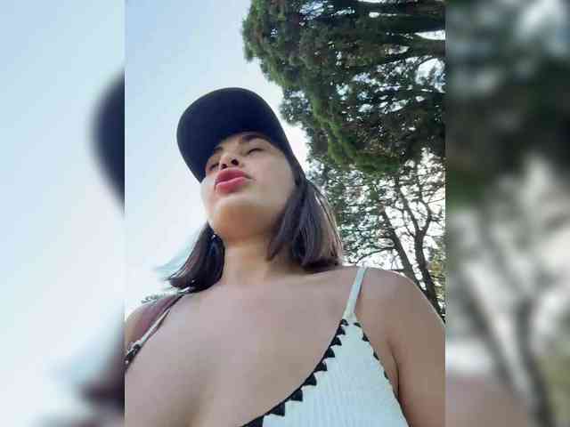 wlcm2talilia webcam