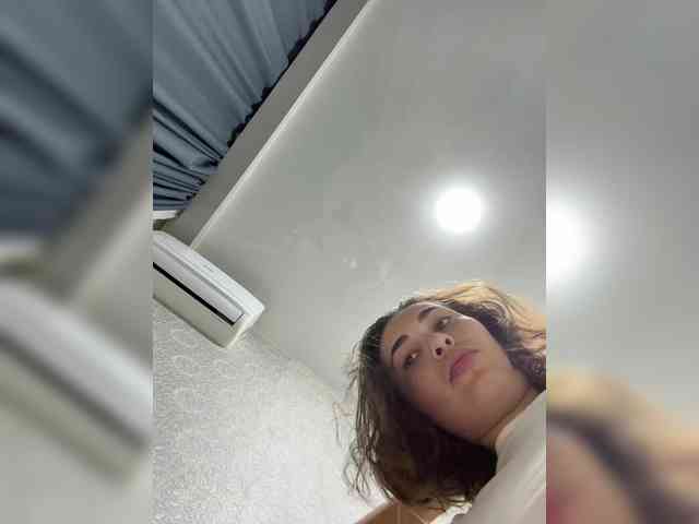 wlcm2talilia webcam