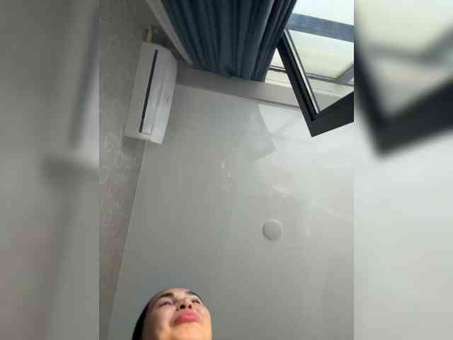 wlcm2talilia webcam