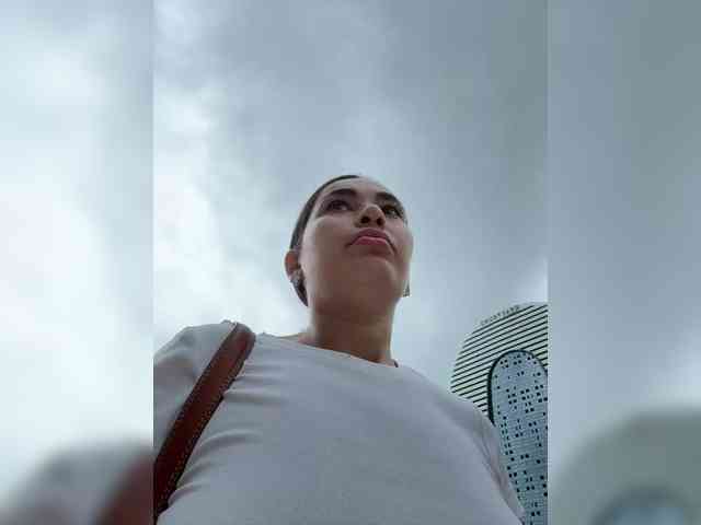 wlcm2talilia webcam