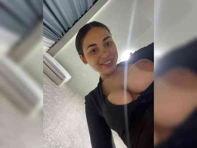 wlcm2talilia webcam
