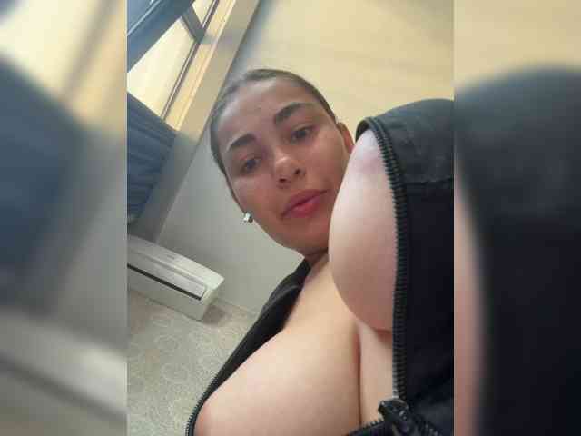 wlcm2talilia webcam