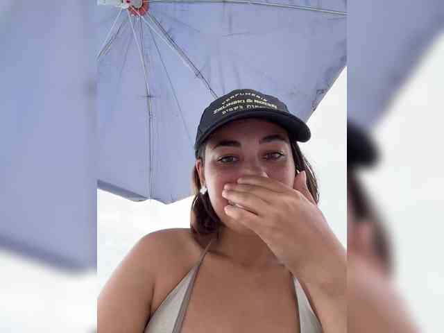 wlcm2talilia webcam