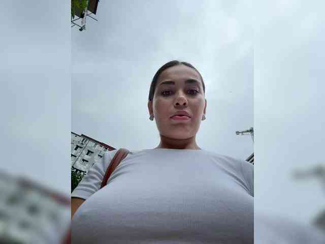 wlcm2talilia webcam