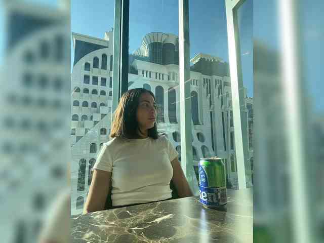 wlcm2talilia webcam
