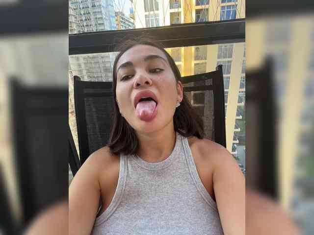 wlcm2talilia webcam