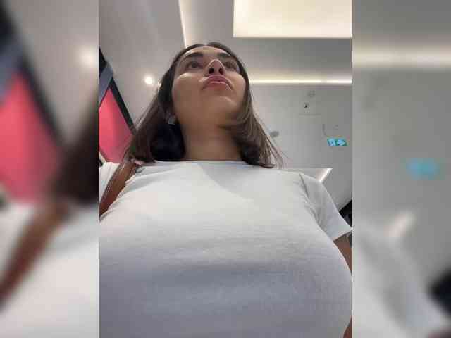 wlcm2talilia webcam