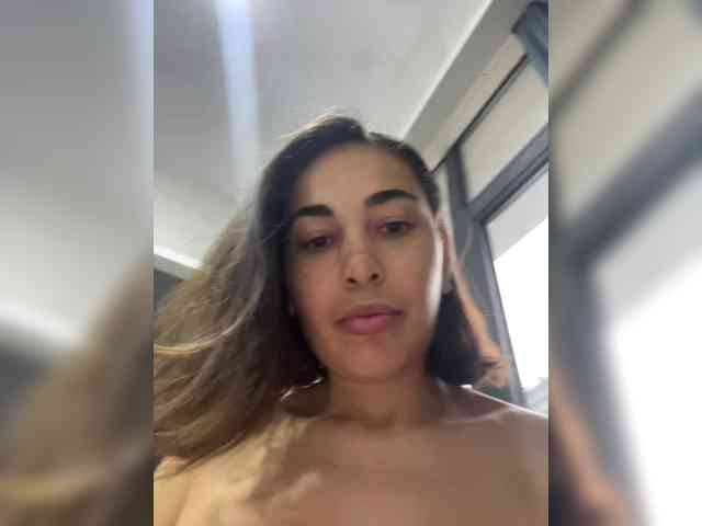 wlcm2talilia webcam