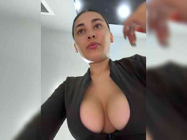 web cam porn online Talilia