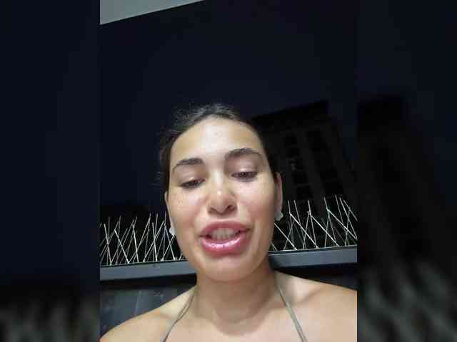 wlcm2talilia webcam