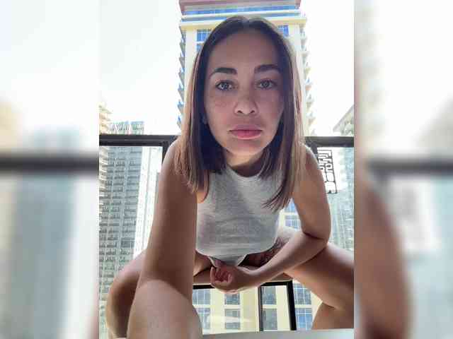 wlcm2talilia webcam