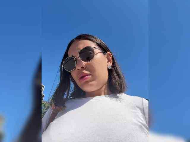 random adult cam chat Talilia