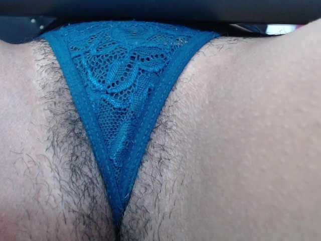 Ambaar's BongaCams show and profile