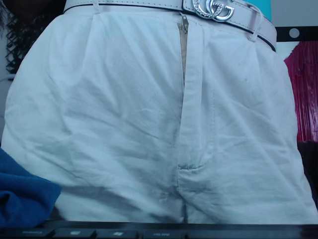 Ambaar Live Cam on BongaCams