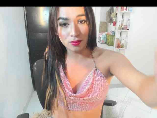 Liayoung1