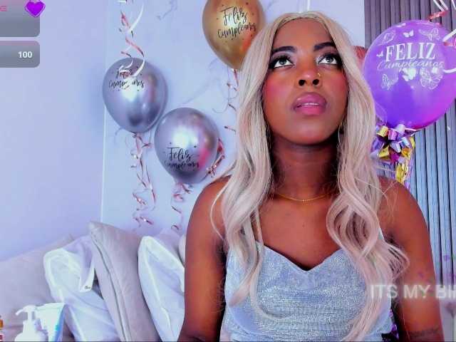 ebonydreams01's BongaCams show and profile