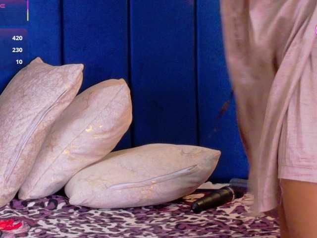 ebonydreams01's BongaCams show and profile