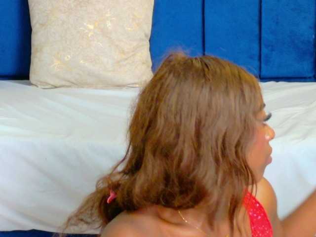 ebonydreams01's BongaCams show and profile