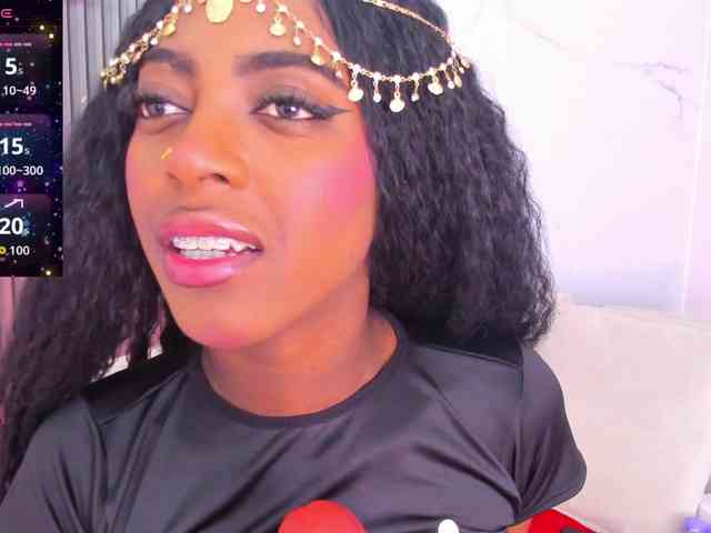 ebonydreams01's webcam live show