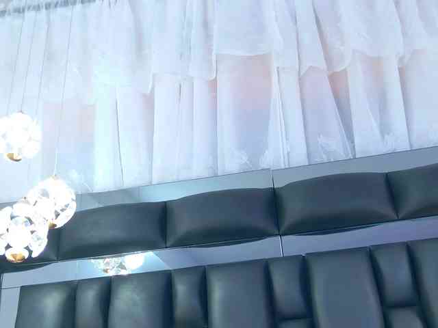 live webcam porno DahianaMoss