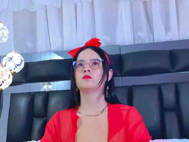 DahianaMoss DahianaMoss