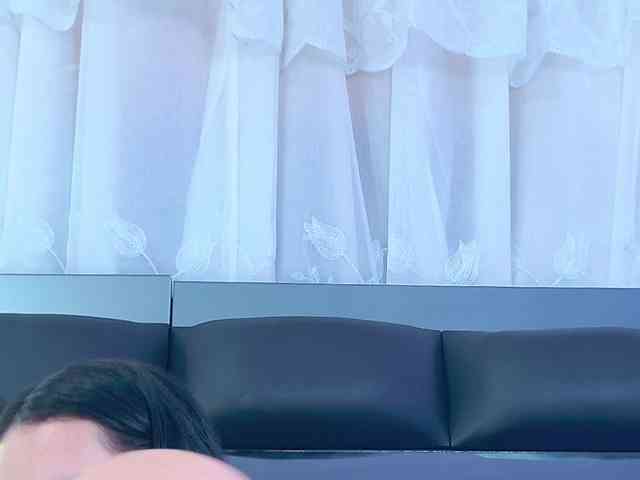 DahianaMoss webcam