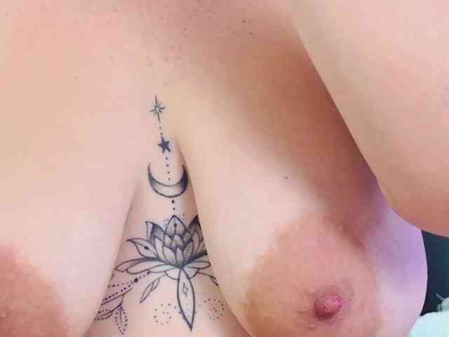 DahianaMoss DahianaMoss