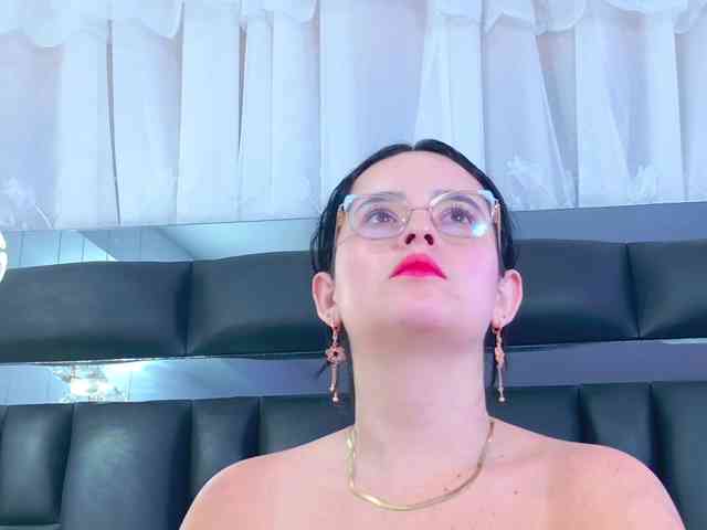 DahianaMoss webcam