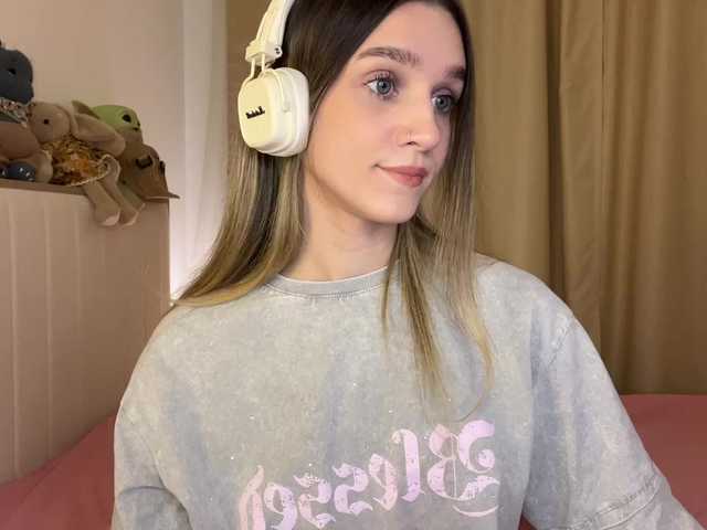 BabyTamagochi's BongaCams show and profile