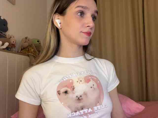 BabyTamagochi webcam