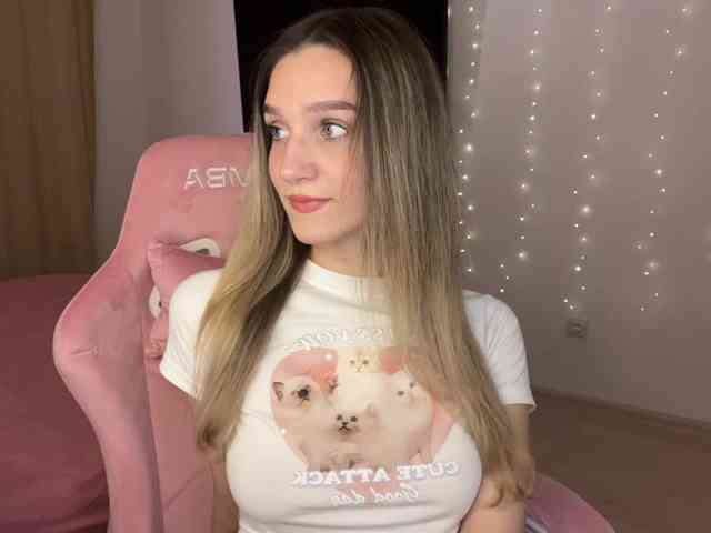 BabyTamagochi webcam