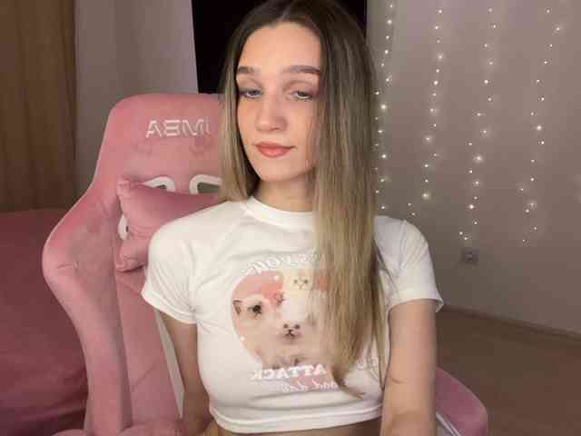 BabyTamagochi webcam