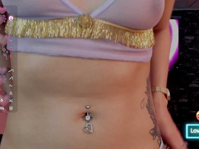 Charlotte-greys's BongaCams show and profile