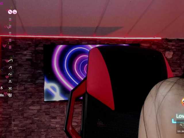 Charlotte-greys's BongaCams show and profile