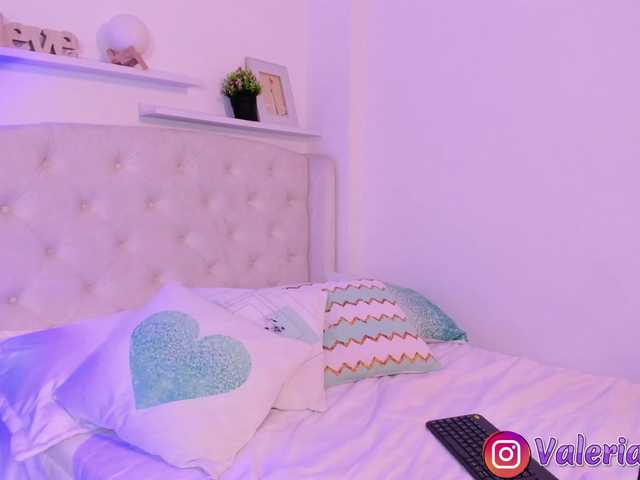 Valeriaa09 webcam bongacams model stream image