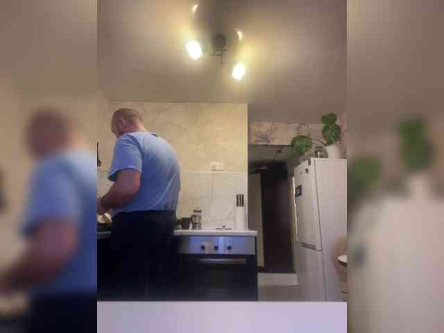 Artur1235 Live Webcam on BongaCams