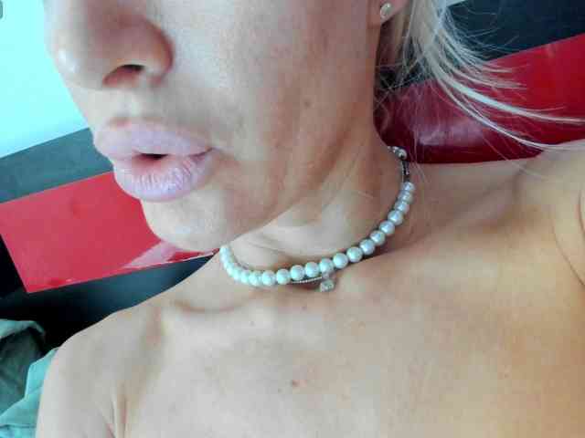 Suuzykiss webcam