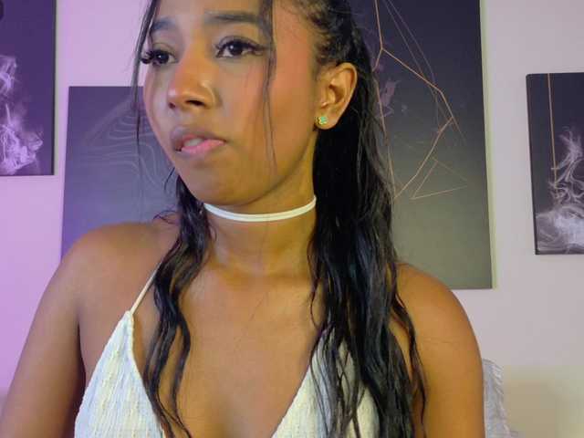 GabrielaLugo live cam profile