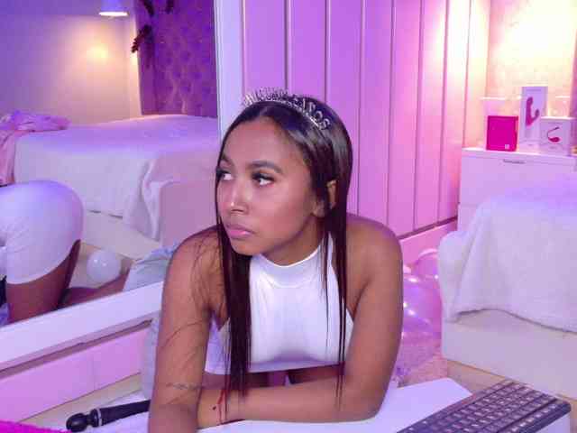 GabrielaLugo GabrielaLugo