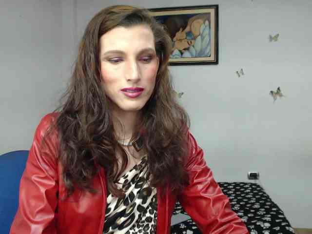 MoiraHorny Live Webcam on BongaCams